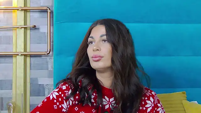 EvaRaynes online show from 12.17.24
