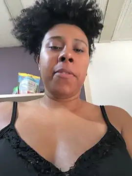 EmmilyBrant online show from 05.25.26
