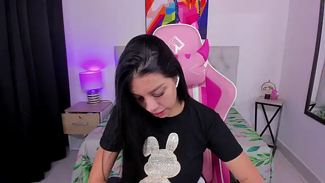 KristalFoxx online show from 10.12.25