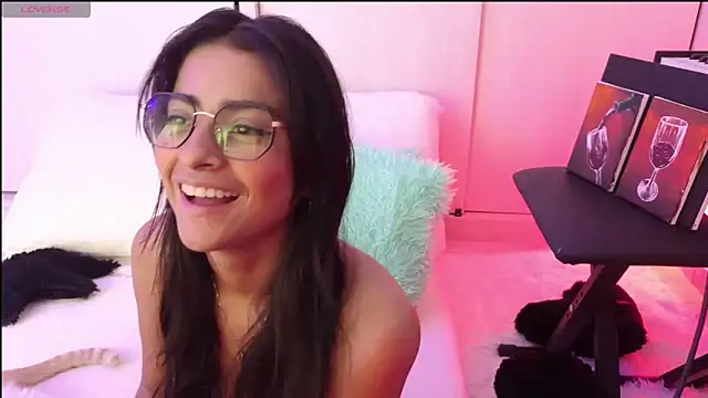 Yues050600 online show from 02.17.25