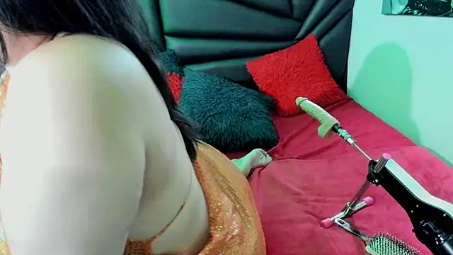 martina foxy  online show from 01.27.25
