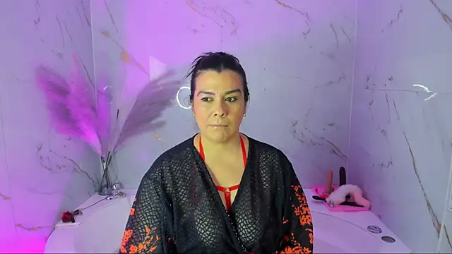 martina foxy  online show from 02.02.25