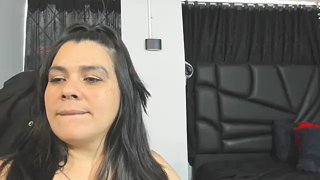 martina foxy  online show from 02.03.25