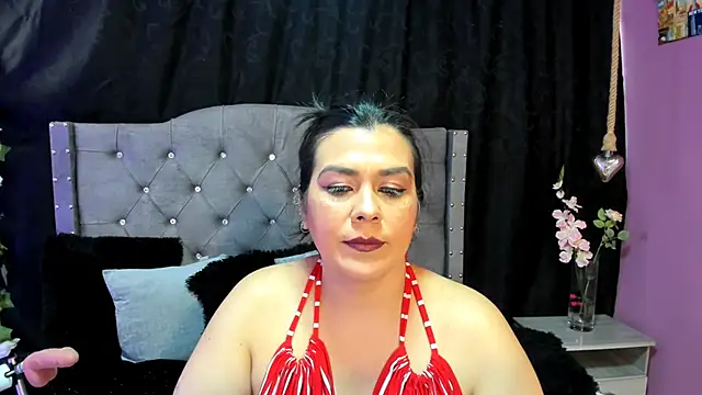 martina foxy  online show from 02.23.25