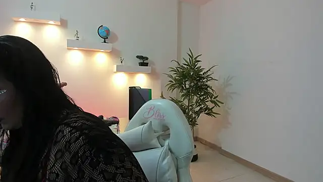 Snapshot of martina_foxy_ chatting on 11.01.25 martina foxy online show from 11.01.25