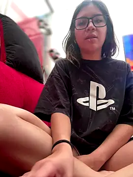 Mila Morgan online show from 10.23.25