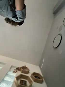 Mila Morgan online show from 11.27.25