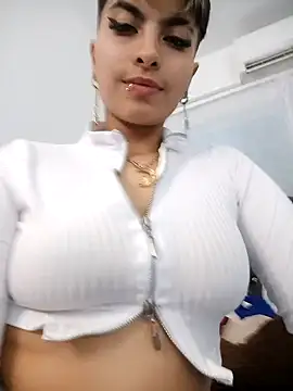 Snapshot of ivanna_rivera chatting on 12.12.24 ivanna rivera online show from 12.12.24