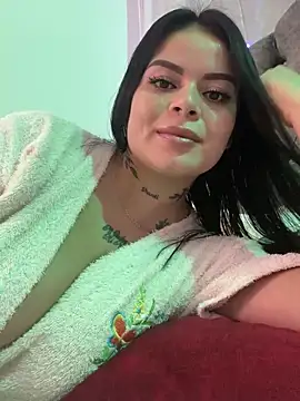 Snapshot of ivanna_rivera chatting on 03.11.25 ivanna rivera online show from 03.11.25