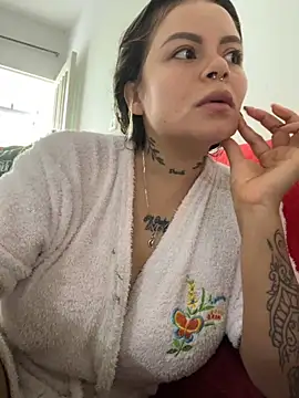 Snapshot of ivanna_rivera chatting on 10.04.25 ivanna rivera online show from 10.04.25