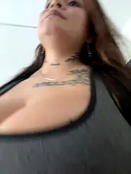 Snapshot of ivanna_rivera chatting on 10.31.25 ivanna rivera online show from 10.31.25