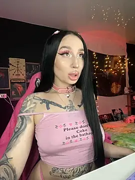 Molly  Moon online show from 12.10.24