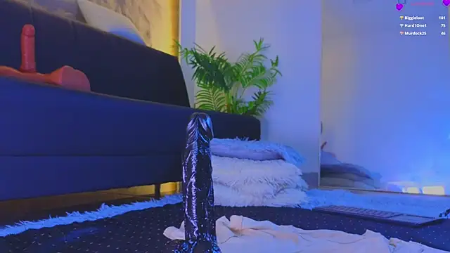 Isa  Blanc online show from 02.20.26