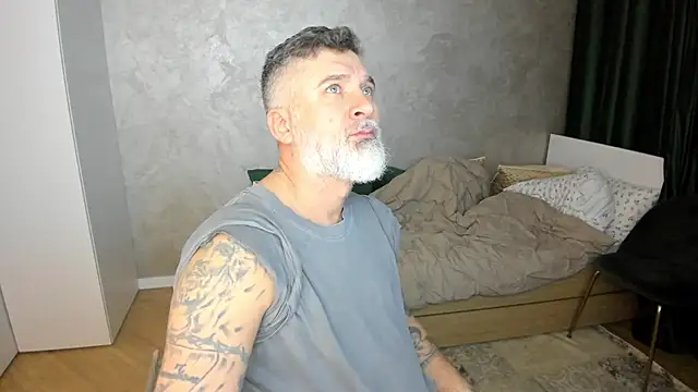 BlowMyXXL online show from 02.08.25