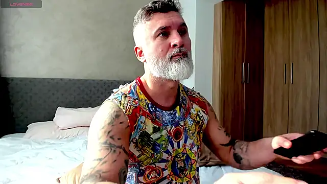 BlowMyXXL online show from 02.19.25