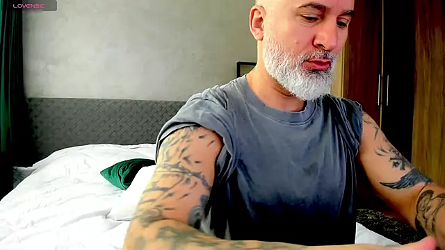 BlowMyXXL online show from 02.28.25