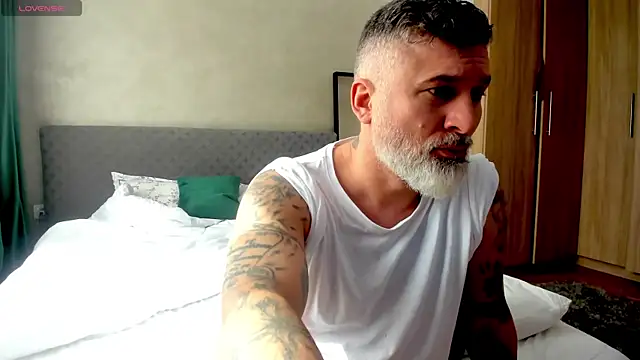 BlowMyXXL online show from 03.16.25