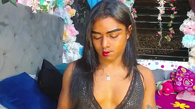 Karly coffe online show from 12.23.25