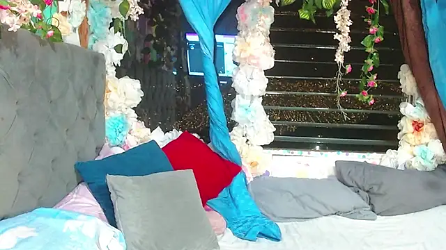 Karly coffe online show from 02.12.26