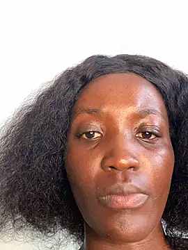 Snapshot of Fanclubbbbb chatting on 10.25.25 Fanclubbbbb online show from 10.25.25