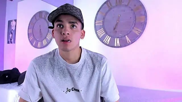 Mike 0233  online show from 12.10.24