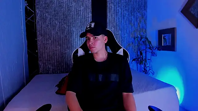 Mike 0233  online show from 10.12.25