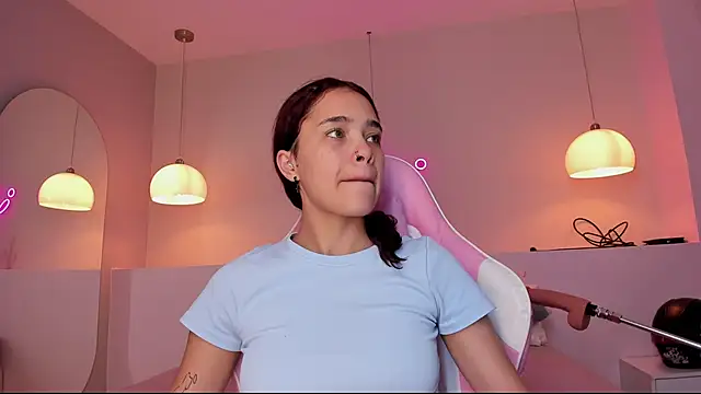 violeth hill online show from 01.11.25