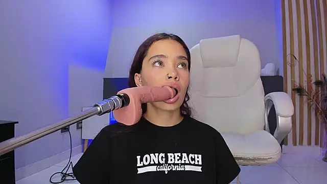 violeth hill online show from 03.06.25