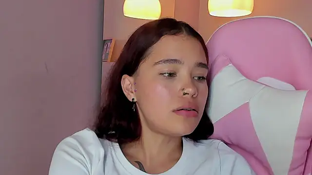 violeth hill online show from 03.08.25