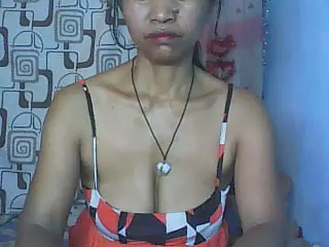 Snapshot of nene_belle chatting on 03.28.26 nene belle online show from 03.28.26