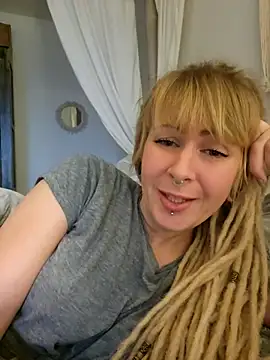 Jenna-Lia online show from 12.25.24