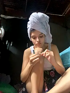 Snapshot of lilithanderson chatting on 10.20.25 lilithanderson online show from 10.20.25