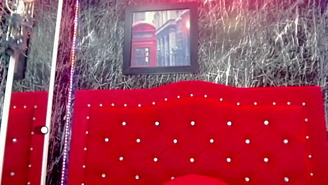 SexyJuliii21 online show from 12.23.24