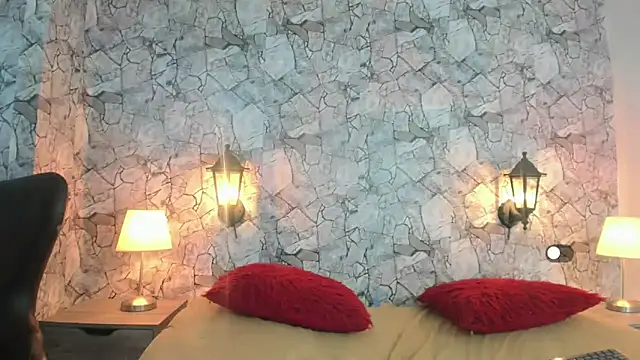 SexyJuliii21 online show from 03.13.25