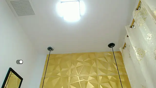 SexyJuliii21 online show from 03.21.25