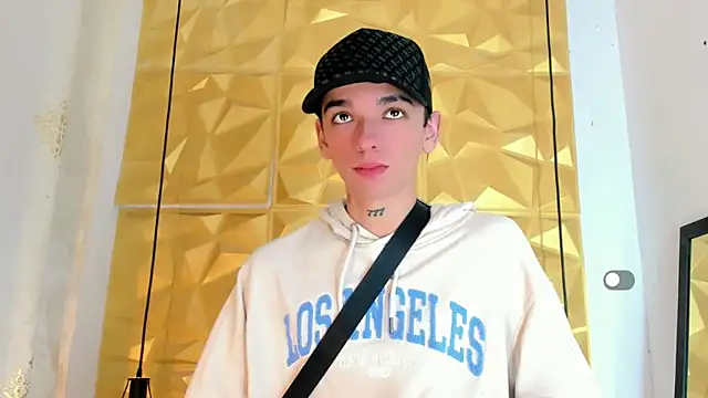 SexyJuliii21 online show from 09.11.25