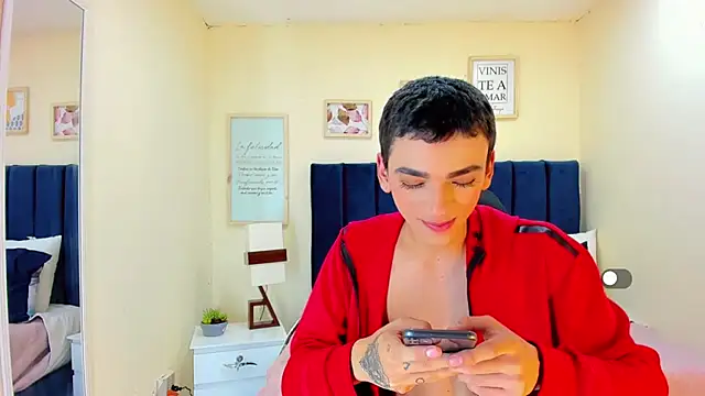 SexyJuliii21 online show from 09.16.25