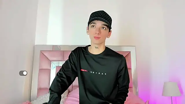 SexyJuliii21 online show from 09.26.25