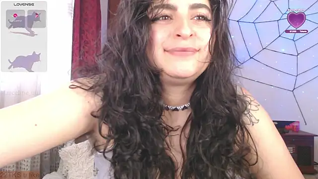 Snapshot of Marci_owo chatting on 10.30.25 Marci owo online show from 10.30.25