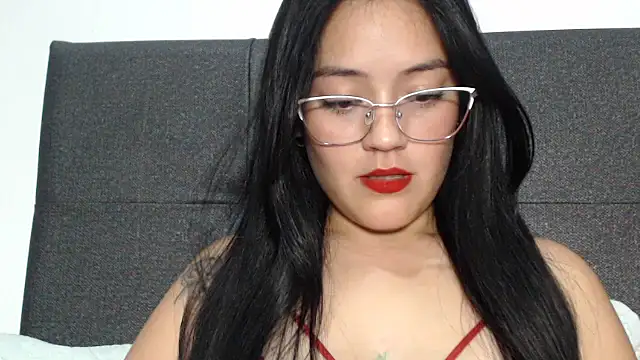 Snapshot of Alisha_99 chatting on 05.26.26 Alisha 99 online show from 05.26.26