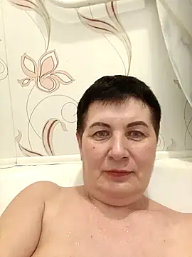 Snapshot of NicoleOlla chatting on 01.22.25 NicoleOlla online show from 01.22.25