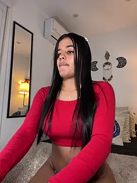 EmelyRogers online show from 03.21.25