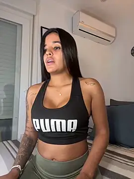 EmelyRogers online show from 10.08.25