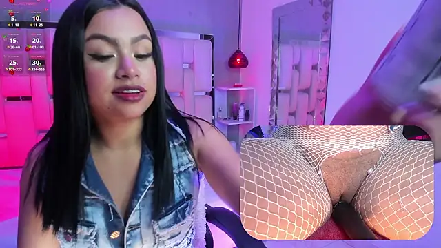 Snapshot of Alice_Roys chatting on 03.03.26 Alice Roys online show from 03.03.26