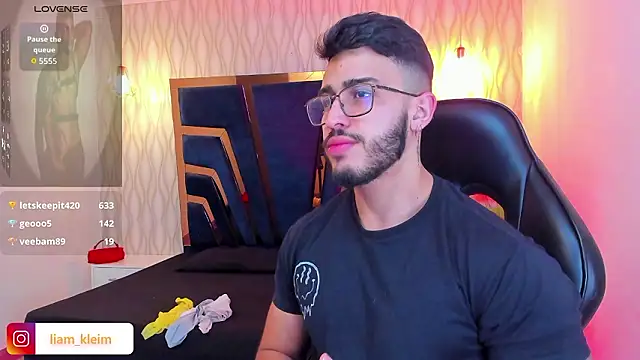 Liam Kleiin online show from 02.12.26