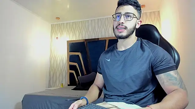 Liam Kleiin online show from 03.20.26