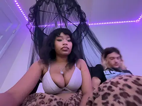 lovekaylaa online show from 08.05.26