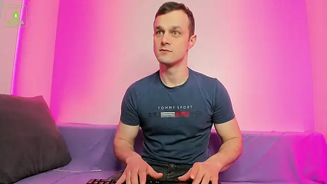 Snapshot of BrandonNorris chatting on 03.16.25 BrandonNorris online show from 03.16.25