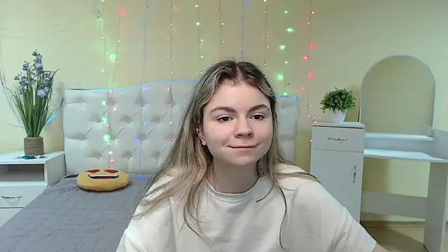 TinaRedly online show from 01.19.25