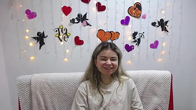 TinaRedly online show from 01.31.25